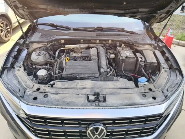 Volkswagen Passat — Фото автомобиля 19