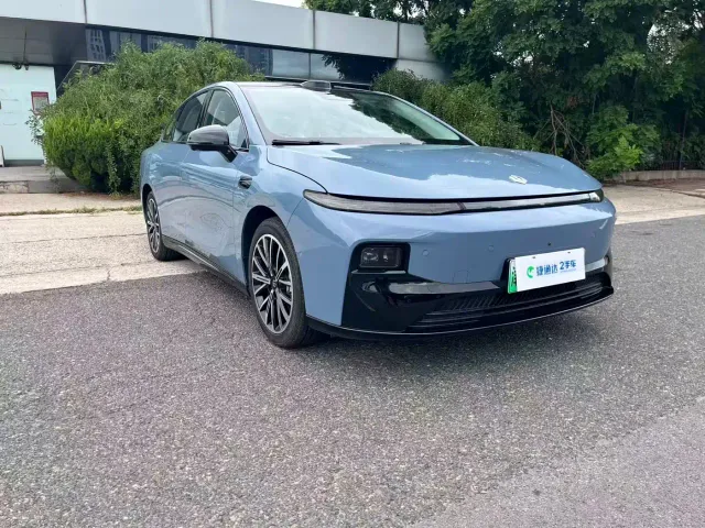 Leapmotor B01 — Фото автомобиля 27