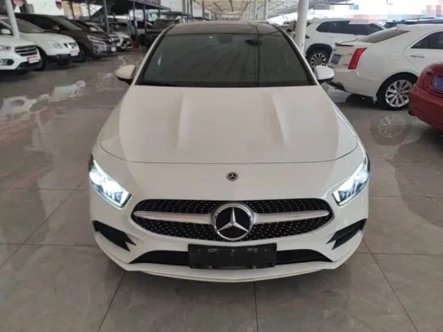 Mercedes-Benz A-Class — Фото автомобиля 2
