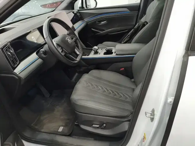 BYD Song L DM-i — Фото автомобиля 14