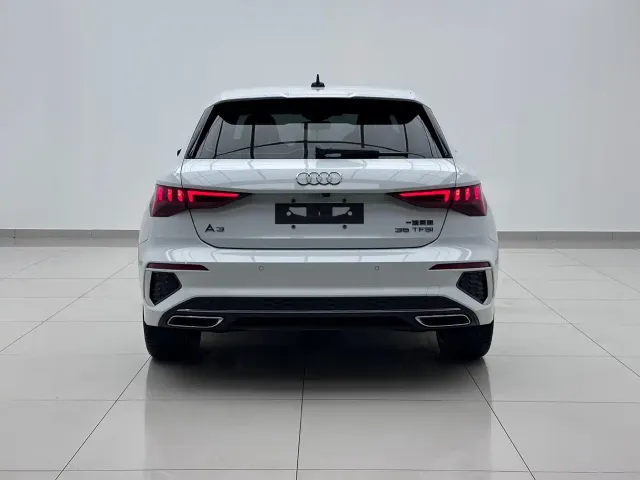 Audi A3 — Фото автомобиля 5