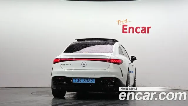 Mercedes-Benz EQS — Фото автомобиля 4