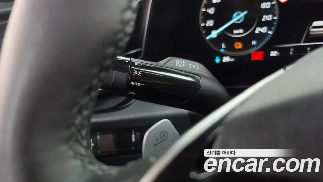 Kia Niro Niro (New) — Фото автомобиля 26