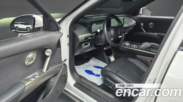 Genesis GV60 — Фото автомобиля 10