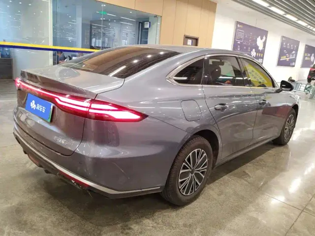 Geely Galaxy Stellar 6 — Фото автомобиля 3