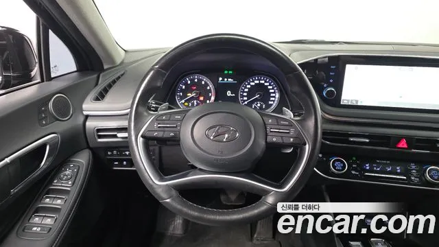 Hyundai Sonata — Фото автомобиля 19