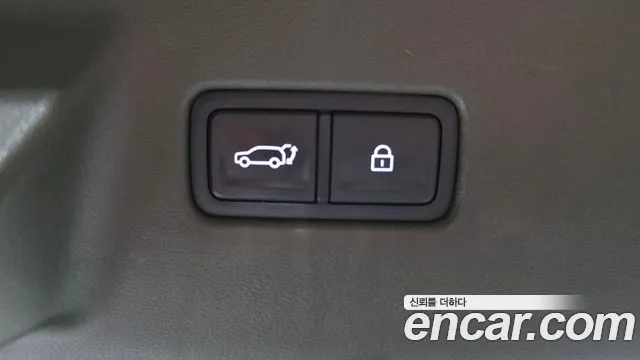 Hyundai Santafe Santa Fe (MX5) Бензин 2.5T 4WD — Фото автомобиля 23