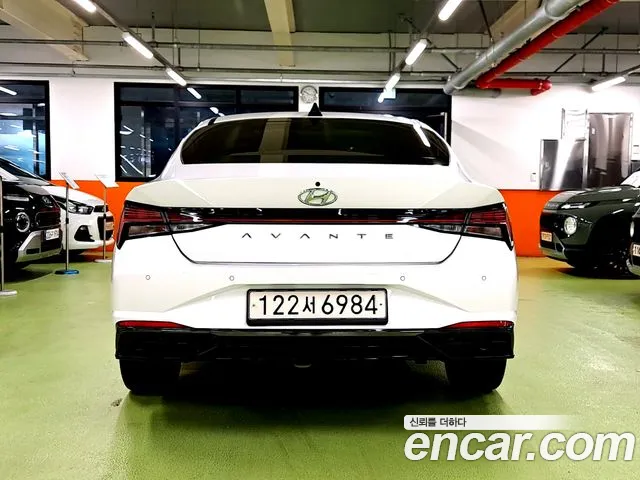 Hyundai Avante CN7 — Фото автомобиля 4
