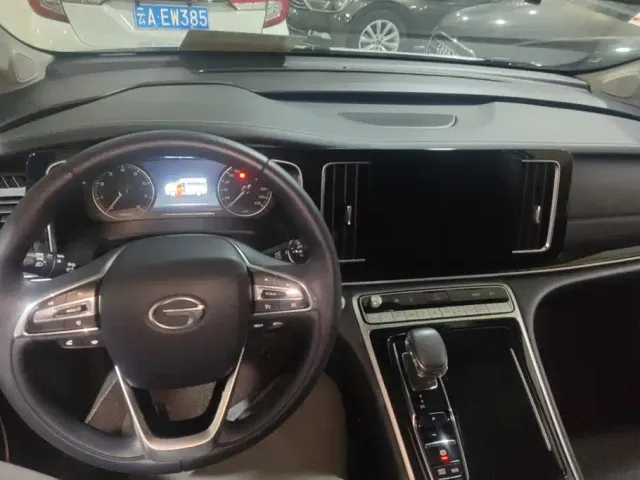 GAC Trumpchi M8 — Фото автомобиля 12
