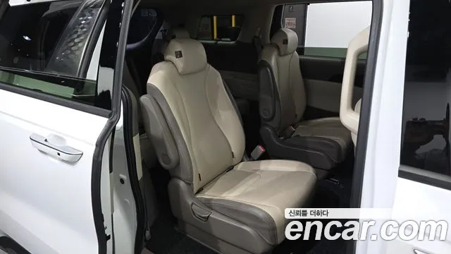 Kia Canival Carnival 4 поколение Дизель 9 мест Noblesse — Фото автомобиля 21