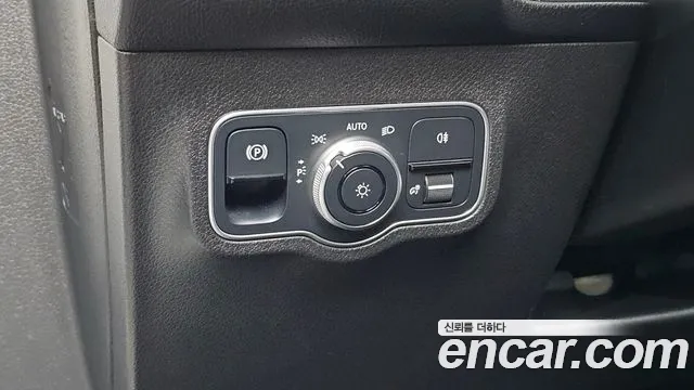 Mercedes-Benz GLB-Class — Фото автомобиля 20