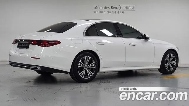 Mercedes-Benz E-Class W214 — Фото автомобиля 2