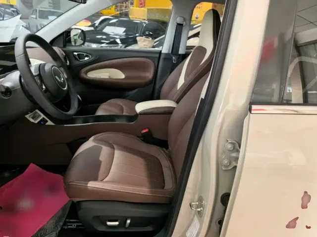 Wuling Bingo — Фото автомобиля 14