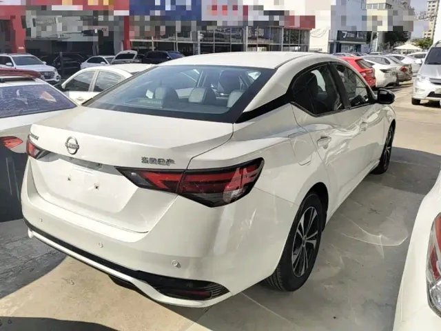 Nissan Sylphy — Фото автомобиля 6