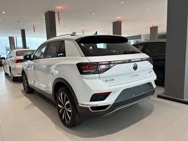 Volkswagen Volkswagen T-ROC 2024 280TSI DSG 2WD Time Edition — Фото автомобиля 5