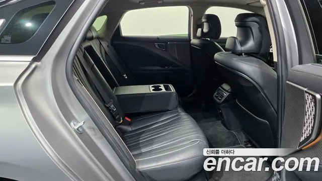 Kia K8 (New) Hybrid — Фото автомобиля 18