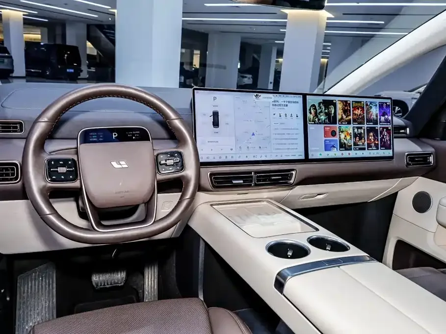 Li Auto Li Auto MEGA 2024 Ultra — Фото автомобиля 24