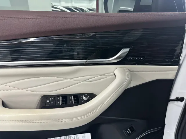 Geely Xingyue L — Фото автомобиля 5