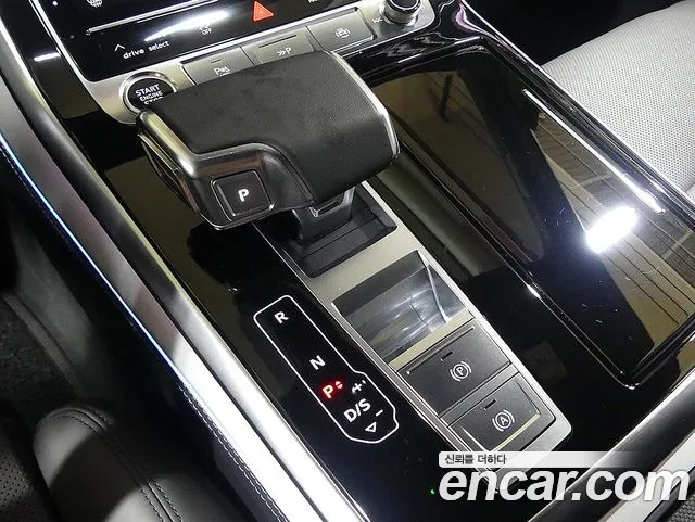 Audi Q7 55 TFSI quattro Premium — Фото автомобиля 16