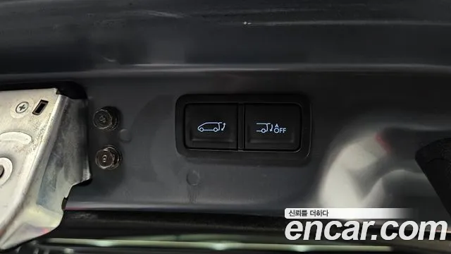Hyundai Staria Staria — Фото автомобиля 8