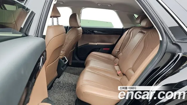 Hyundai Grandeur GN7 — Фото автомобиля 11