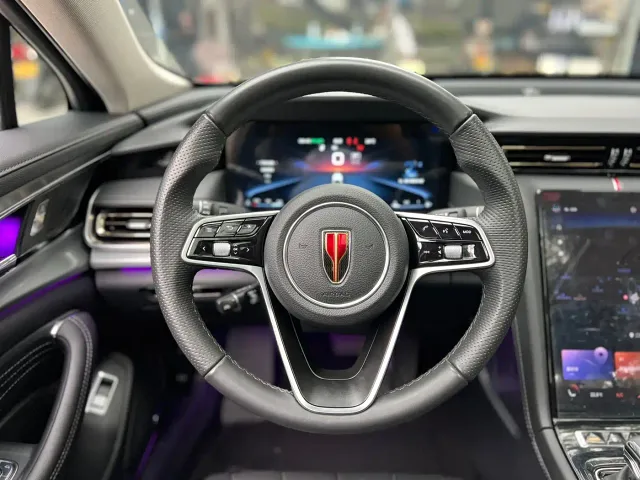 Hongqi H5 — Фото автомобиля 8