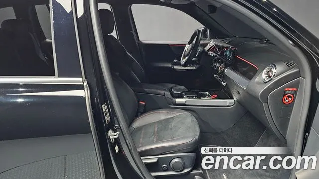 Mercedes-Benz GLB-Class X247 — Фото автомобиля 17