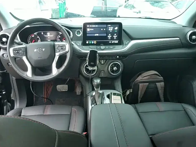 Chevrolet Trailblazer — Фото автомобиля 9