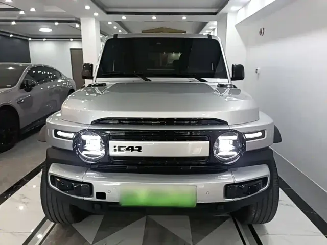 iCAR V23 — Фото автомобиля 2