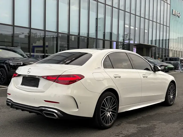 Mercedes-Benz C-Class — Фото автомобиля 18
