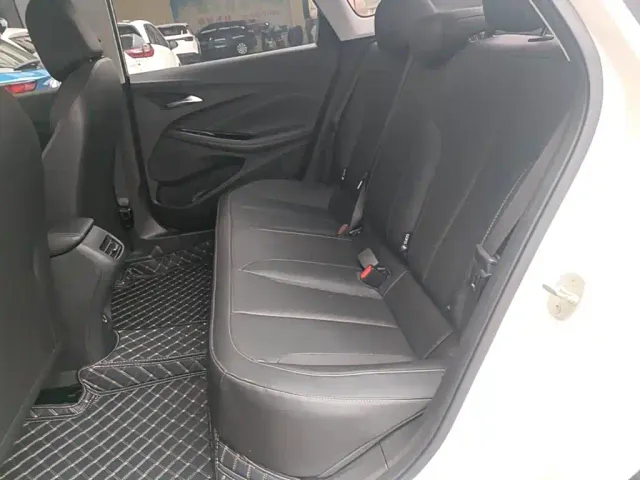 Buick Verano — Фото автомобиля 16