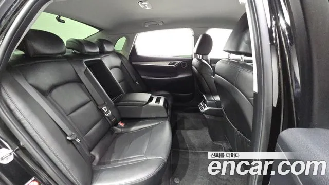 Hyundai Grandeur — Фото автомобиля 12