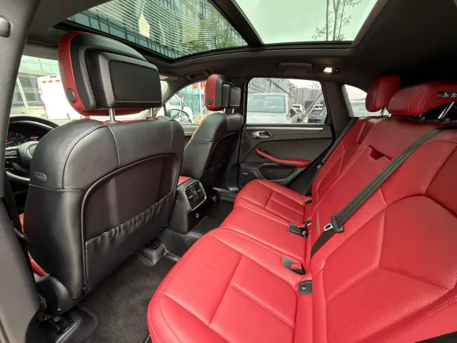 Porsche Macan — Фото автомобиля 8