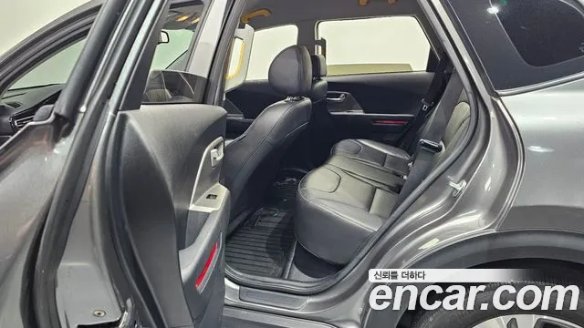 Kia Niro Niro Plus Light (Такси) — Фото автомобиля 7