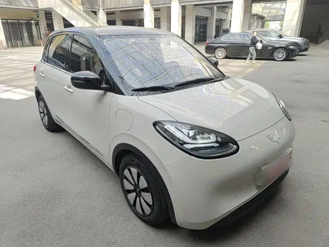 Wuling Bingo — Фото автомобиля 3