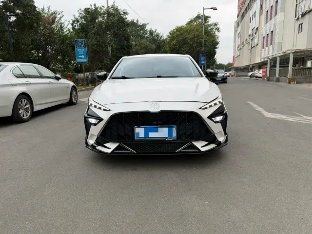 Фотография автомобиля — MG 6
