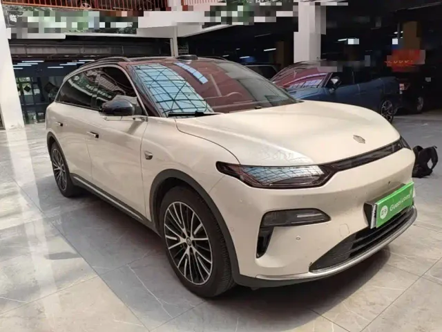 Leapmotor C11 — Фото автомобиля 3