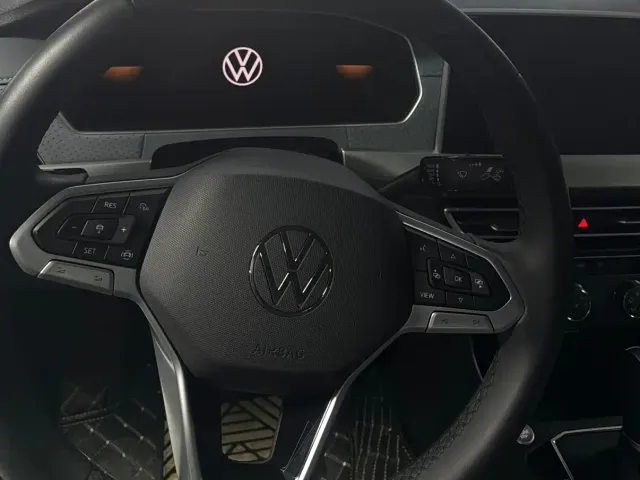Volkswagen Lavida — Фото автомобиля 13