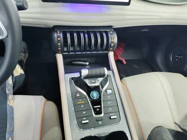 BYD Yuan PLUS — Фото автомобиля 13