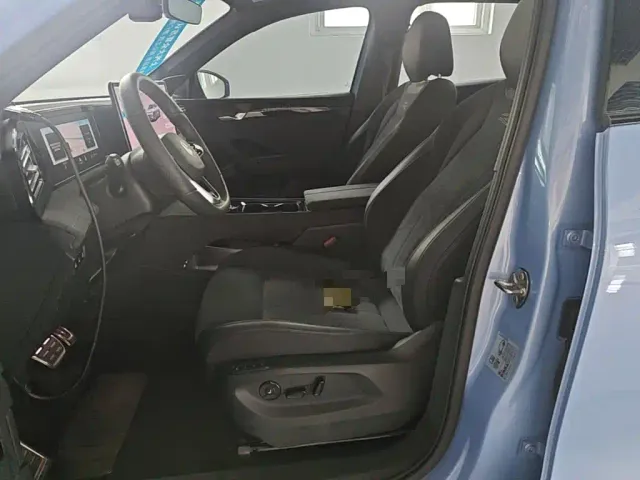 Volkswagen Tiguan L — Фото автомобиля 14