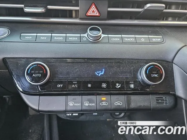 Hyundai Avante CN7 — Фото автомобиля 14