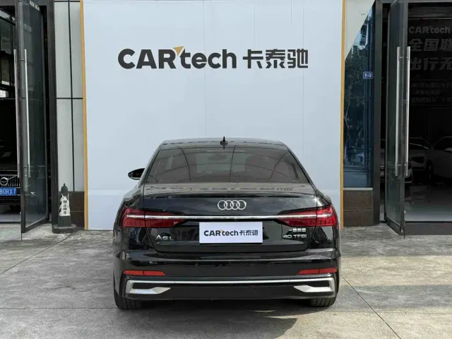 Audi A6L — Фото автомобиля 14