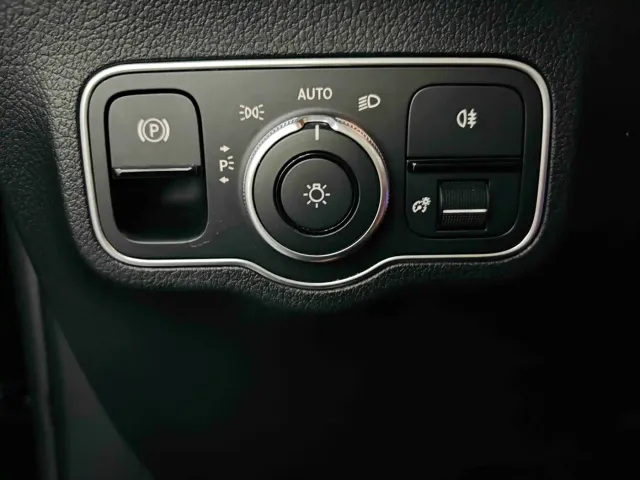 Mercedes-Benz GLB-Class — Фото автомобиля 15