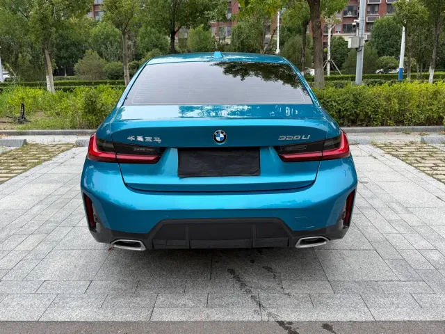 BMW 3 Series — Фото автомобиля 23