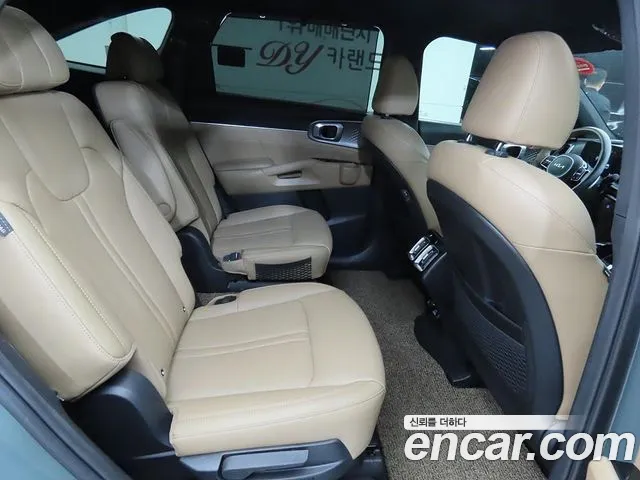Kia Sorento — Фото автомобиля 7