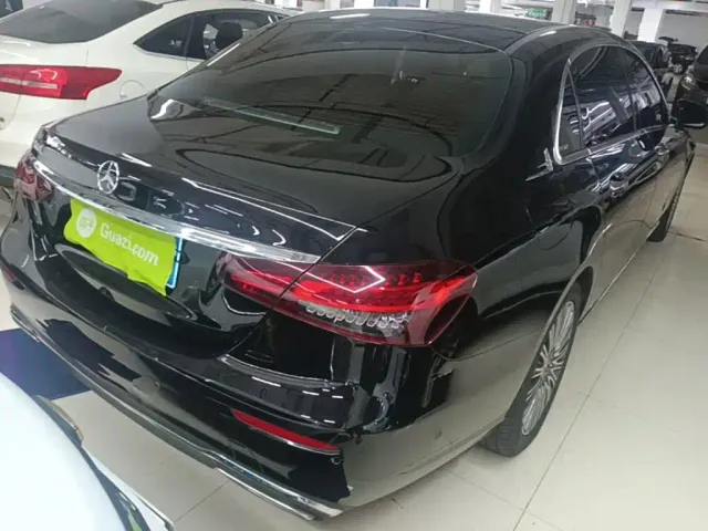 Mercedes-Benz Mercedes-Benz E-Class 2022 Second Facelift E 300 L Premium — Фото автомобиля 6