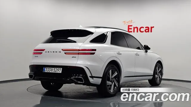 Genesis GV70 — Фото автомобиля 2