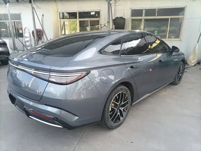 BYD Seal — Фото автомобиля 6