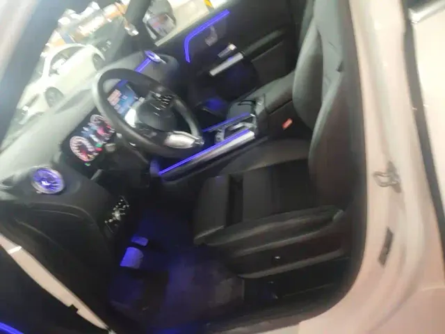 Mercedes-Benz GLA-Class — Фото автомобиля 19