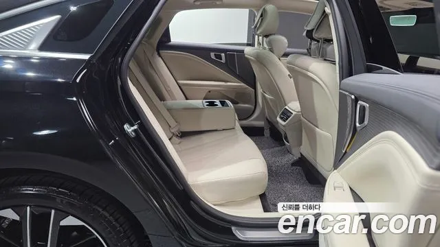 Kia K8 The New K8 2.5 Бензин 2WD — Фото автомобиля 10